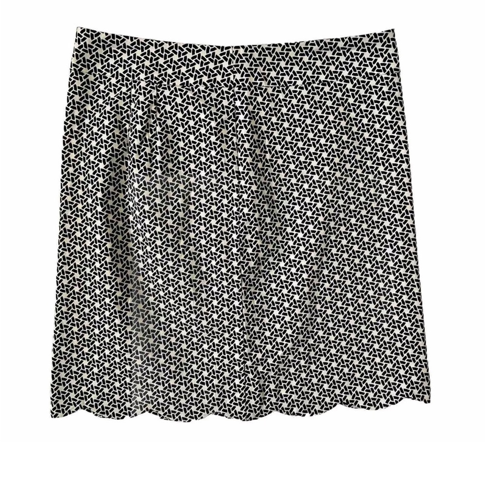 Talbots Womens Sz 4 Scalloped Hem Pencil Straight Skirt Geo Design Black White
